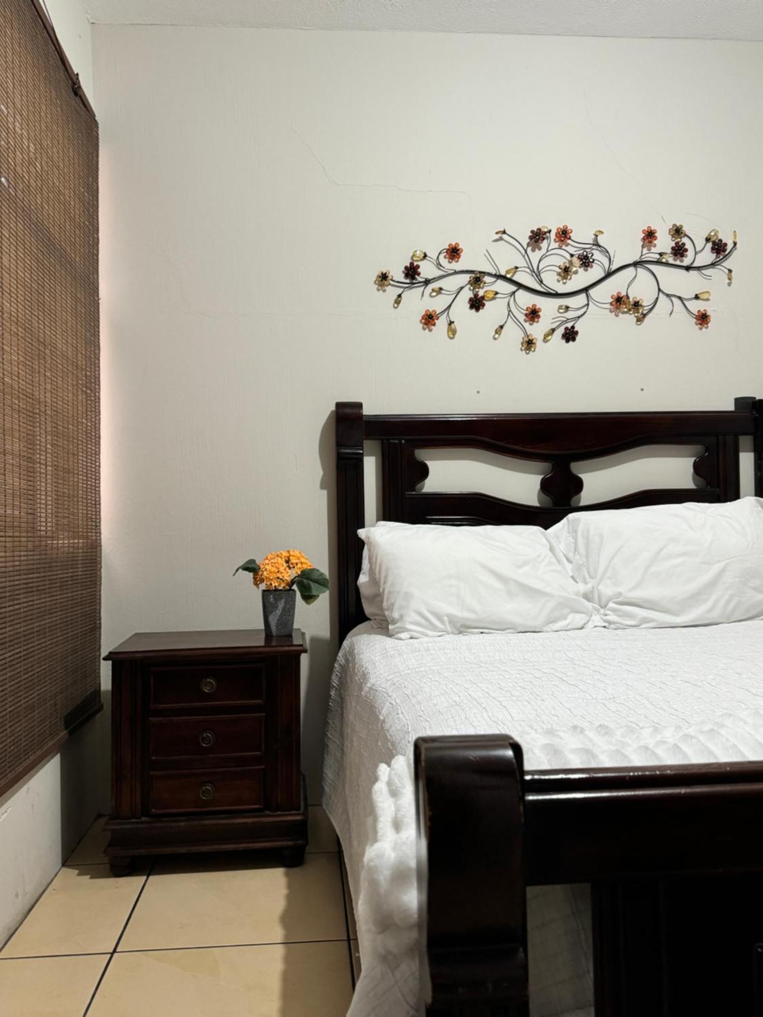 Amplio Apartamento, En Colonia Cerezos, Tercer Nivel Διαμέρισμα Κετσαλτενάνγκο Εξωτερικό φωτογραφία